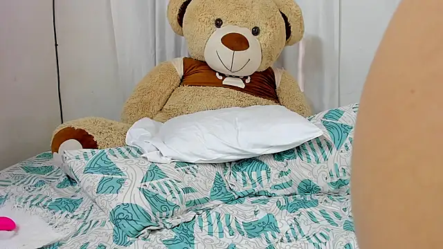 sweet amalia4 online show from 17, 9, 2025