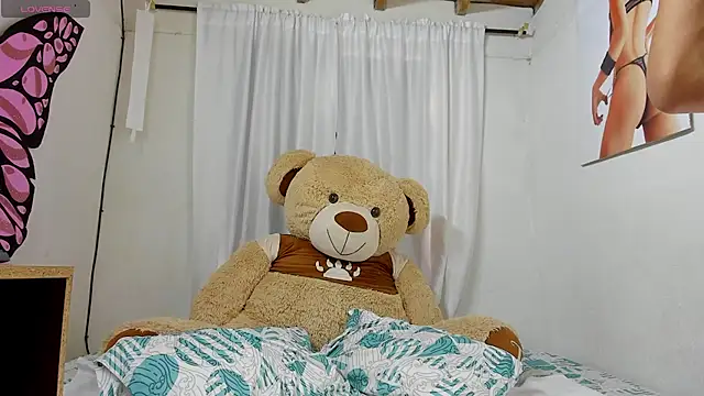 sweet amalia4 online show from 11, 9, 2025