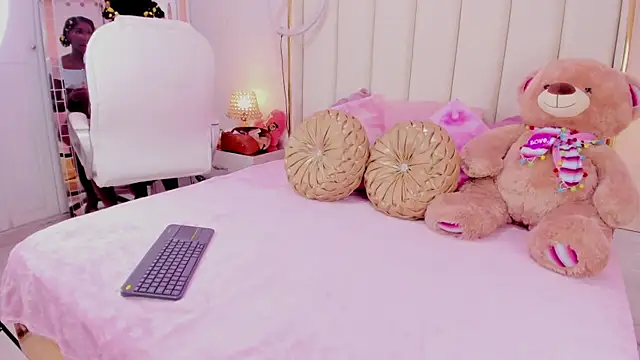 evangelin ts online show from 22, 10, 2025