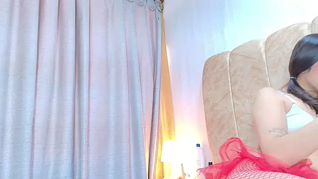 dafne queenn online show from 11, 2, 2026