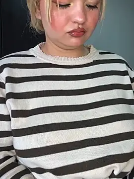 Naiara Sex  online show from 15, 4, 2026