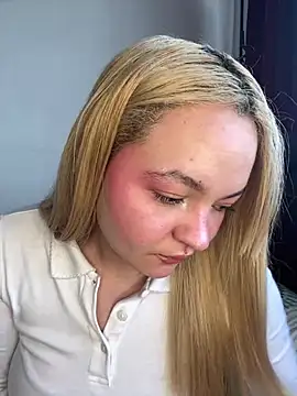 Naiara Sex  online show from 25, 4, 2026