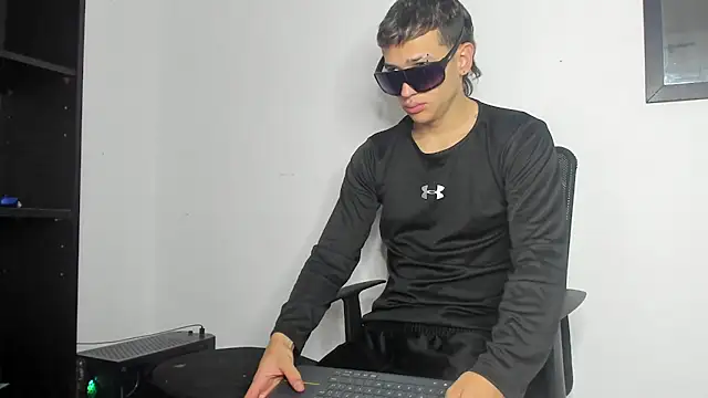 Dimitri higth420 online show from 15, 12, 2025