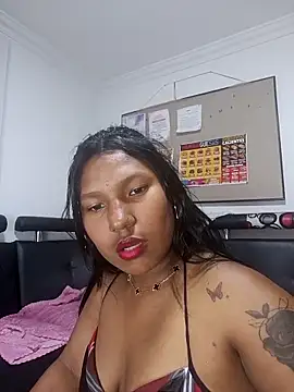 AnnieScott  online show from 28, 11, 2025