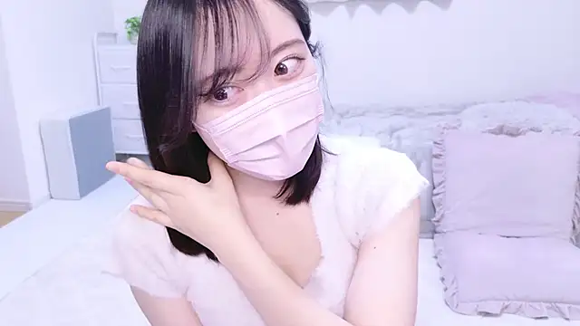 Yurie  online show from 26, 2, 2025