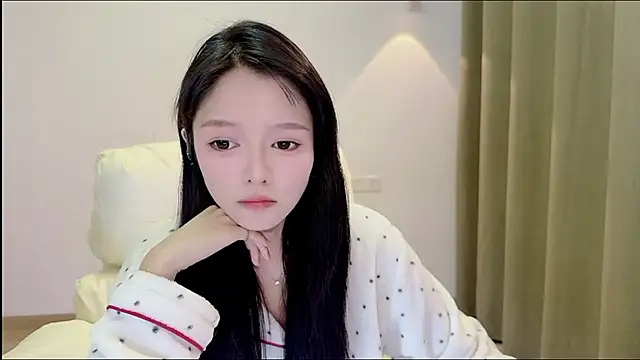 xiaodaibabyy online show from 9, 11, 2025