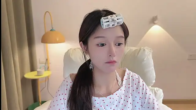 xiaodaibabyy online show from 9, 9, 2025