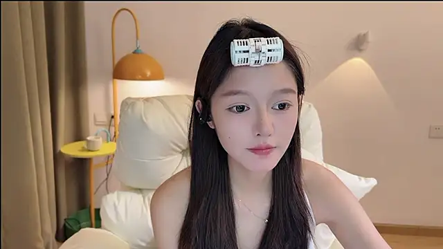 xiaodaibabyy online show from 17, 9, 2025