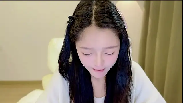 xiaodaibabyy online show from 31, 10, 2025