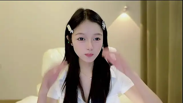 xiaodaibabyy online show from 30, 10, 2025