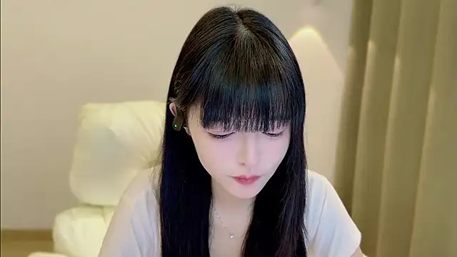 xiaodaibabyy online show from 11, 10, 2025