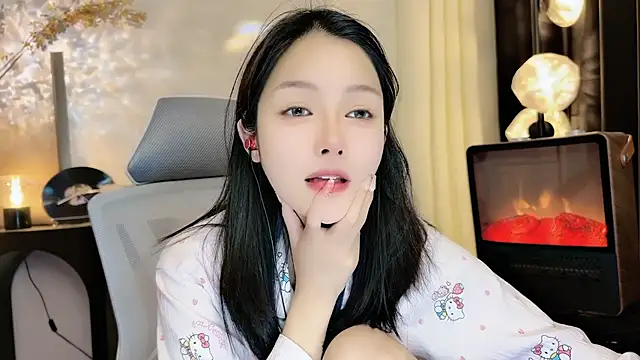 xiaodaibabyy online show from 20, 2, 2025