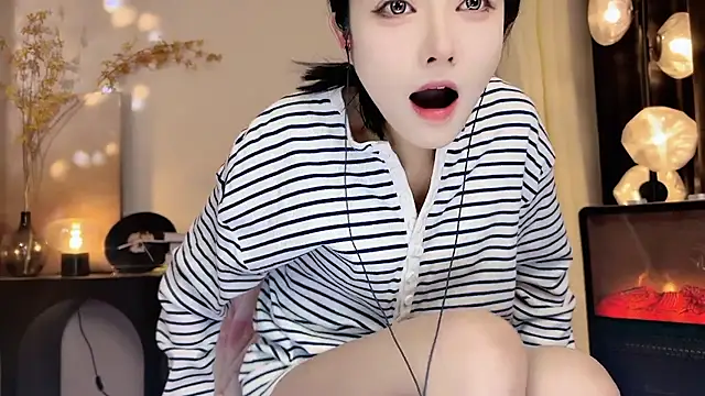 xiaodaibabyy online show from 26, 2, 2025