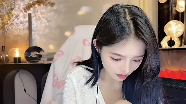 xiaodaibabyy online show from 25, 2, 2025