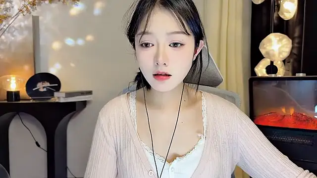 xiaodaibabyy online show from 10, 2, 2025
