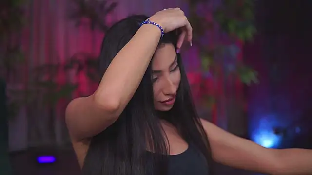 GinaValentinna online show from 7, 1, 2026