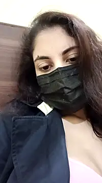 Snapshot of InLero chatting on 25, 12, 2024 InLero online show from 25, 12, 2024