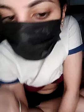 Snapshot of InLero chatting on 8, 3, 2025 InLero online show from 8, 3, 2025