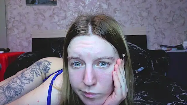 Snapshot of Baiambel_Mi chatting on 23, 11, 2025 Baiambel Mi online show from 23, 11, 2025