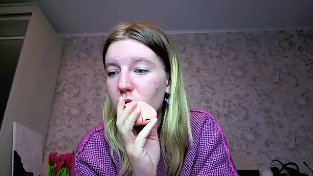 Snapshot of Baiambel_Mi chatting on 31, 5, 2026 Baiambel Mi online show from 31, 5, 2026