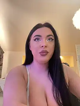 Snapshot of KeiraDark chatting on 11, 5, 2026 KeiraDark online show from 11, 5, 2026