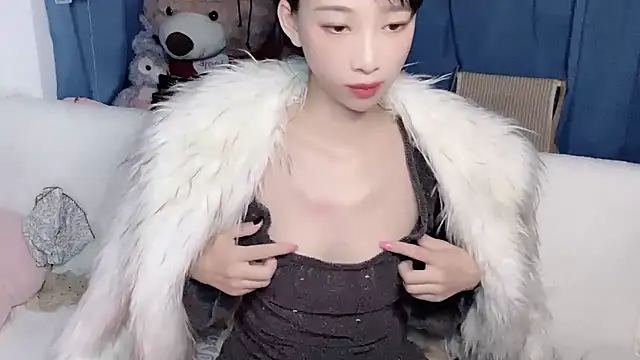 Lili-2 online show from 17, 12, 2025