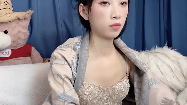 Lili-2 online show from 2, 3, 2026