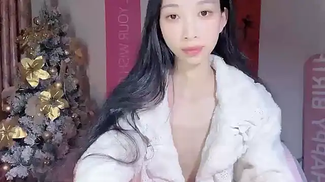 Snapshot of Lili-2 chatting on 3, 1, 2025 Lili-2 online show from 3, 1, 2025