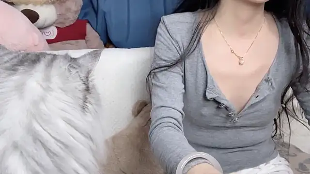 Lili-2 online show from 8, 3, 2026