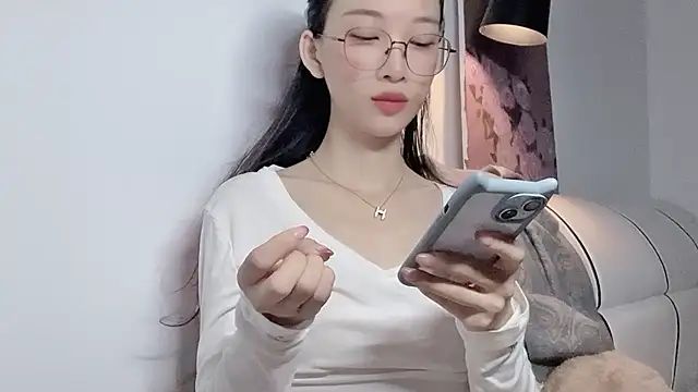 Lili-2 online show from 23, 5, 2026