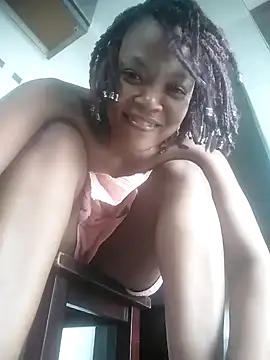 Snapshot of Feathergal69_ chatting on 9, 12, 2024 Feathergal69 online show from 9, 12, 2024