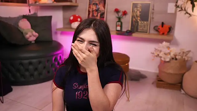 Snapshot of Dear_Morgan chatting on 5, 11, 2025 Dear Morgan online show from 5, 11, 2025