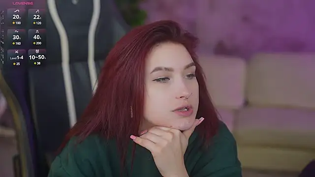 Julia  Star  online show from 26, 2, 2025