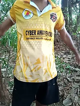 Snapshot of Piyush_2024 chatting on 15, 6, 2026 Piyush 2024 online show from 15, 6, 2026