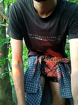 Snapshot of Piyush_2024 chatting on 14, 10, 2025 Piyush 2024 online show from 14, 10, 2025