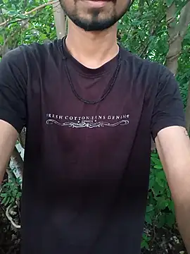 Snapshot of Piyush_2024 chatting on 9, 10, 2025 Piyush 2024 online show from 9, 10, 2025