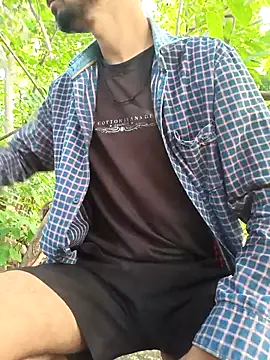 Snapshot of Piyush_2024 chatting on 16, 10, 2025 Piyush 2024 online show from 16, 10, 2025