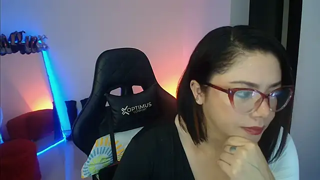 Snapshot of Madame_Shein_ chatting on 5, 2, 2025 Madame Shein online show from 5, 2, 2025