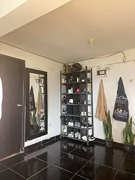 Edward Milleer online show from 27, 10, 2025