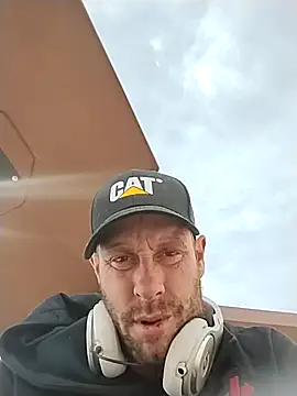 axelongshaft69 online show from 23, 2, 2026