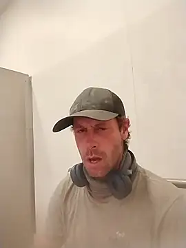 axelongshaft69 online show from 21, 11, 2025