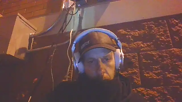 axelongshaft69 online show from 2, 4, 2026