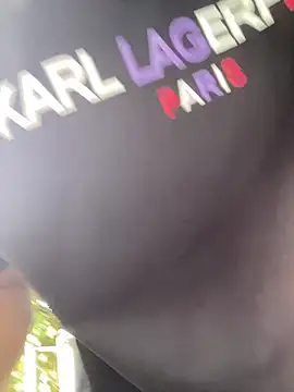 Jestebanano online show from 12, 2, 2026