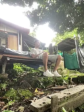 Jestebanano online show from 6, 2, 2026