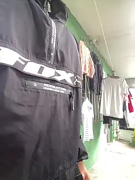 Jestebanano online show from 5, 2, 2026