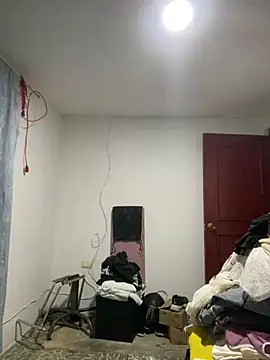 Jestebanano online show from 4, 2, 2026