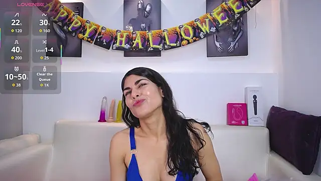 Melodi Roux online show from 25, 10, 2025