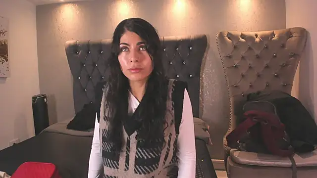 Melodi Roux online show from 18, 4, 2026