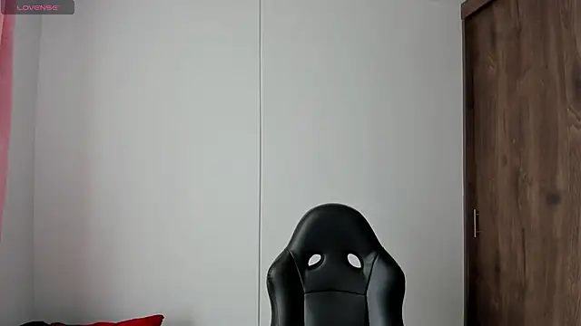 Snapshot of Electraa_fox chatting on 25, 2, 2025 Electraa fox online show from 25, 2, 2025