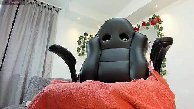 Snapshot of Electraa_fox chatting on 22, 2, 2025 Electraa fox online show from 22, 2, 2025
